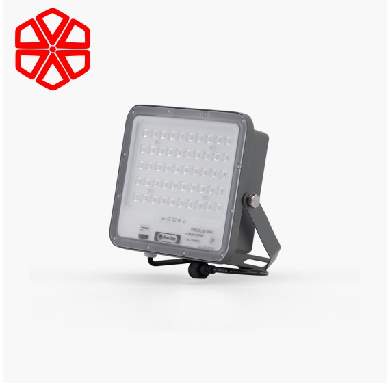 Đèn chiếu pha năng lượng mặt trời 40W tiêu chuẩn 