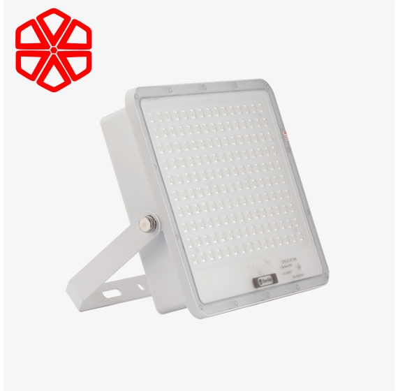 Đèn chiếu pha năng lượng mặt trời 350W tiêu chuẩn 