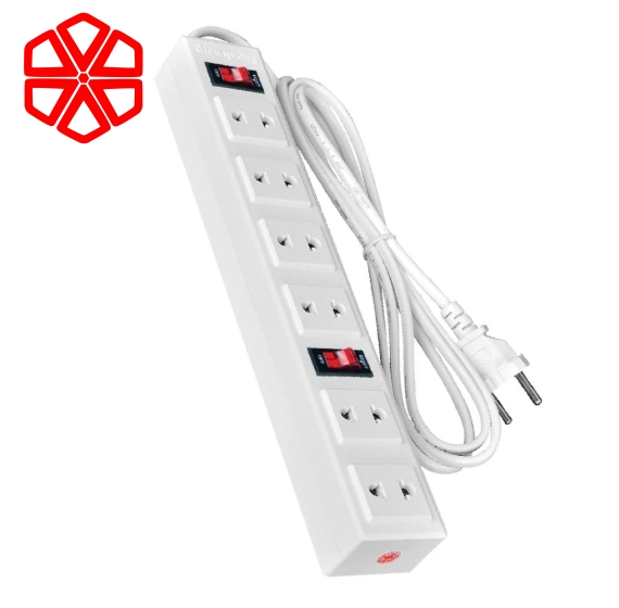 Ổ cắm Điện Quang ĐQ 001A-01 ( 6 lỗ 2 chấu )